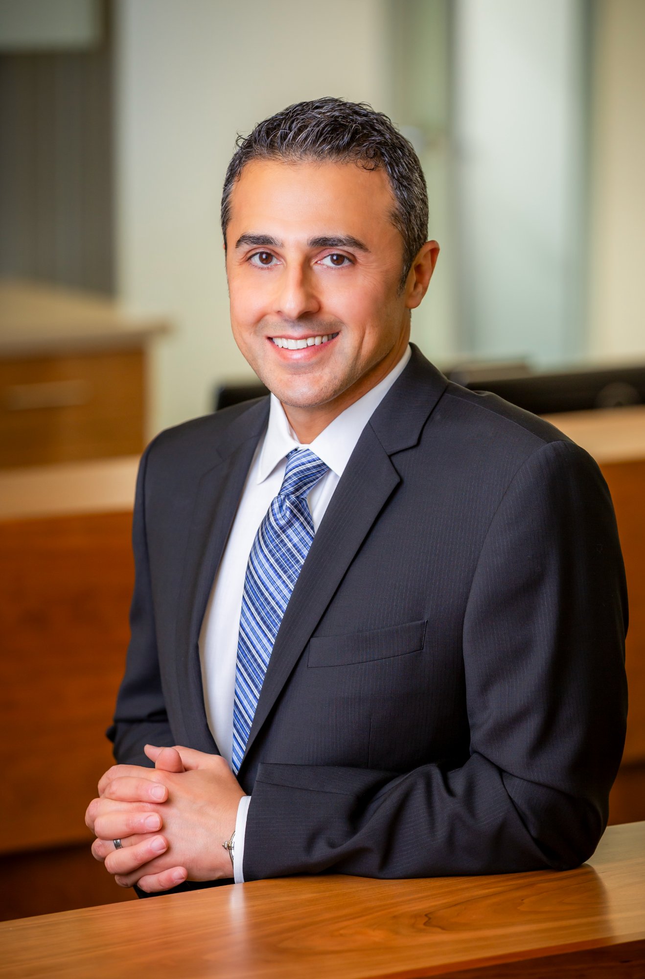 Dr. Ghalambor