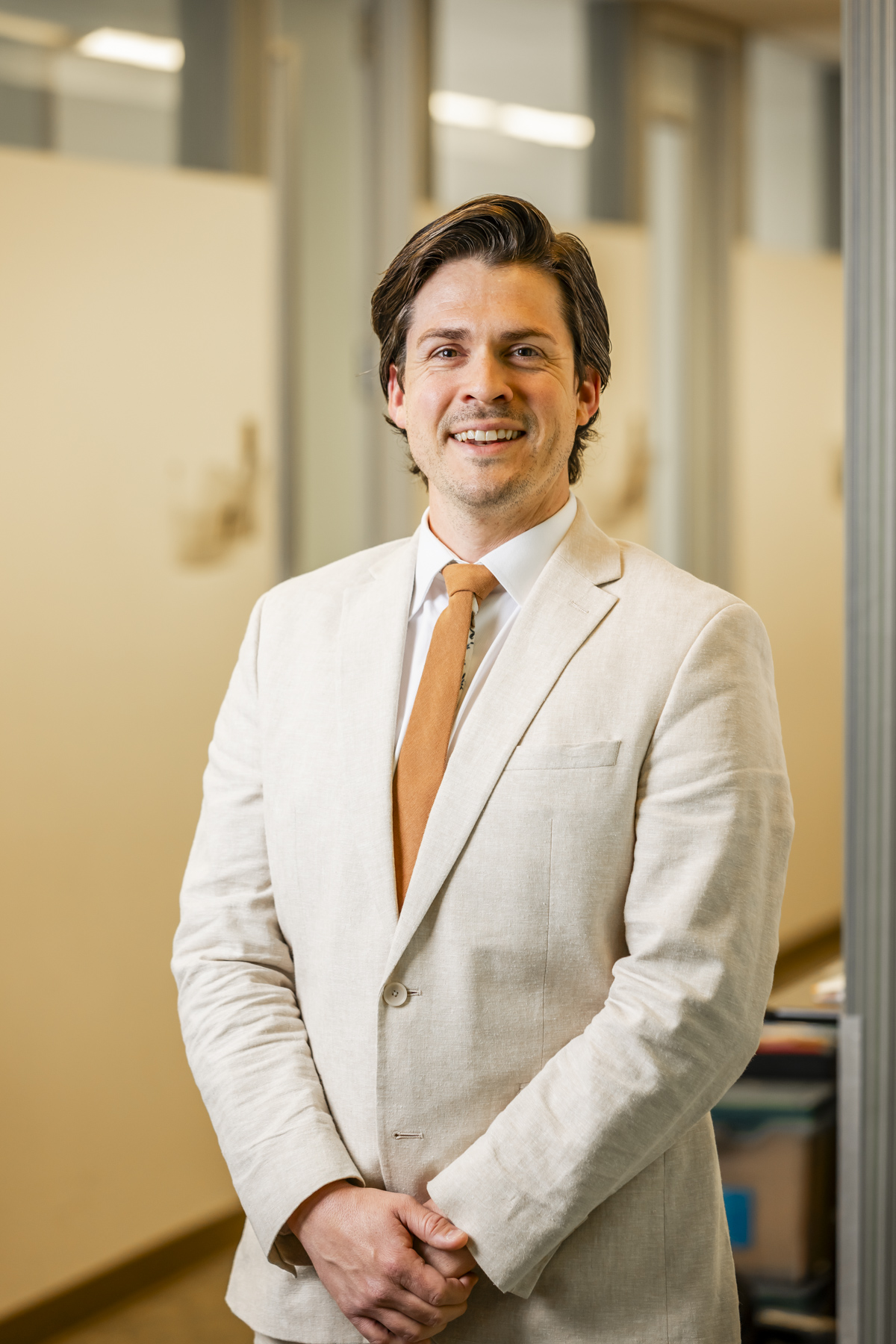 Dr. Lucas